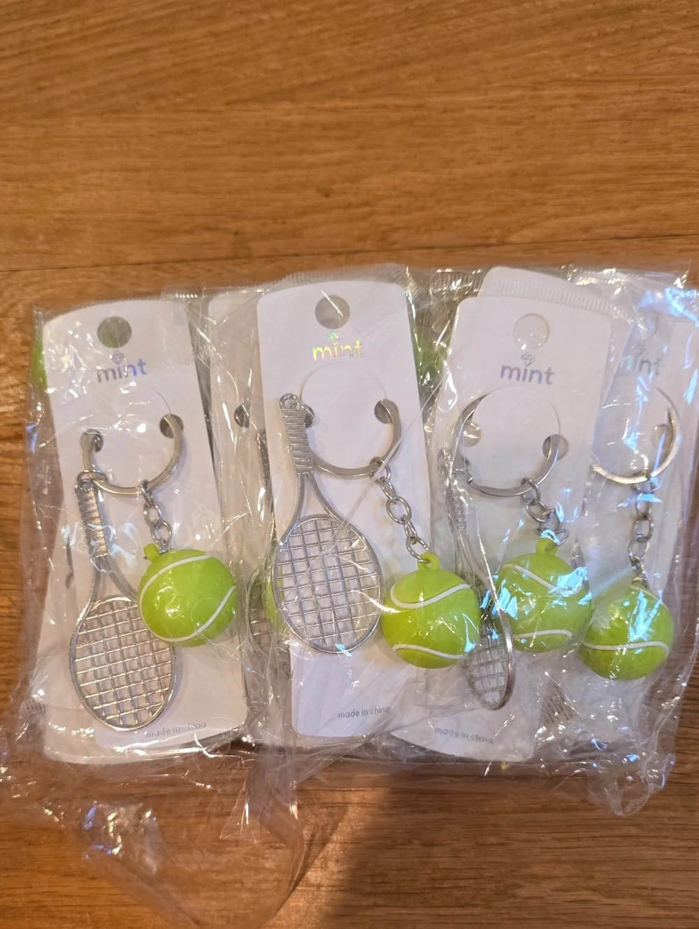 BULK Tennis Racket & Ball Keychains - Picture 2 of 3